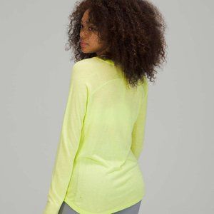 Lululemon long sleeve bulox sweater